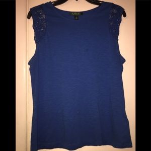 Woman’s Top